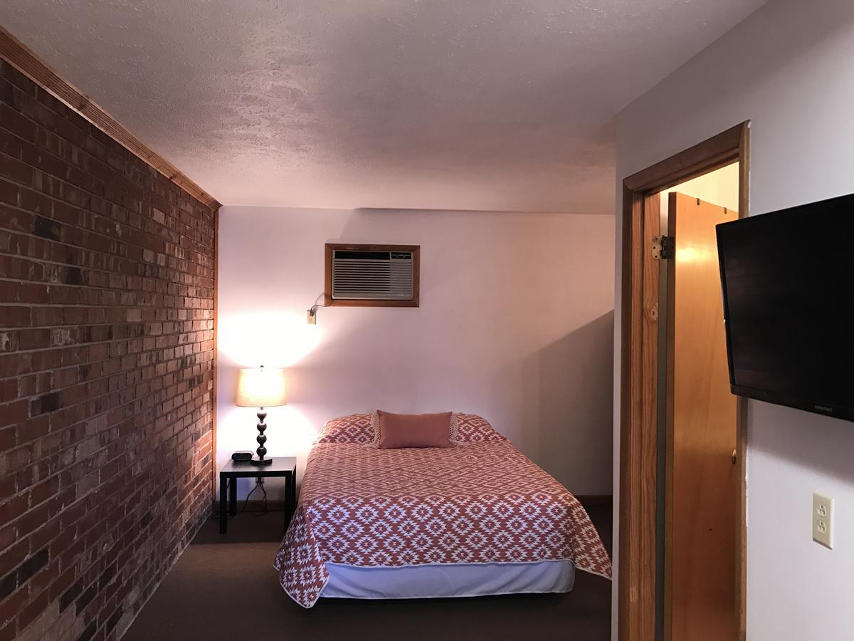 Norfork Lake Ozark Mountain Lodge Gamaliel Eksteriør billede