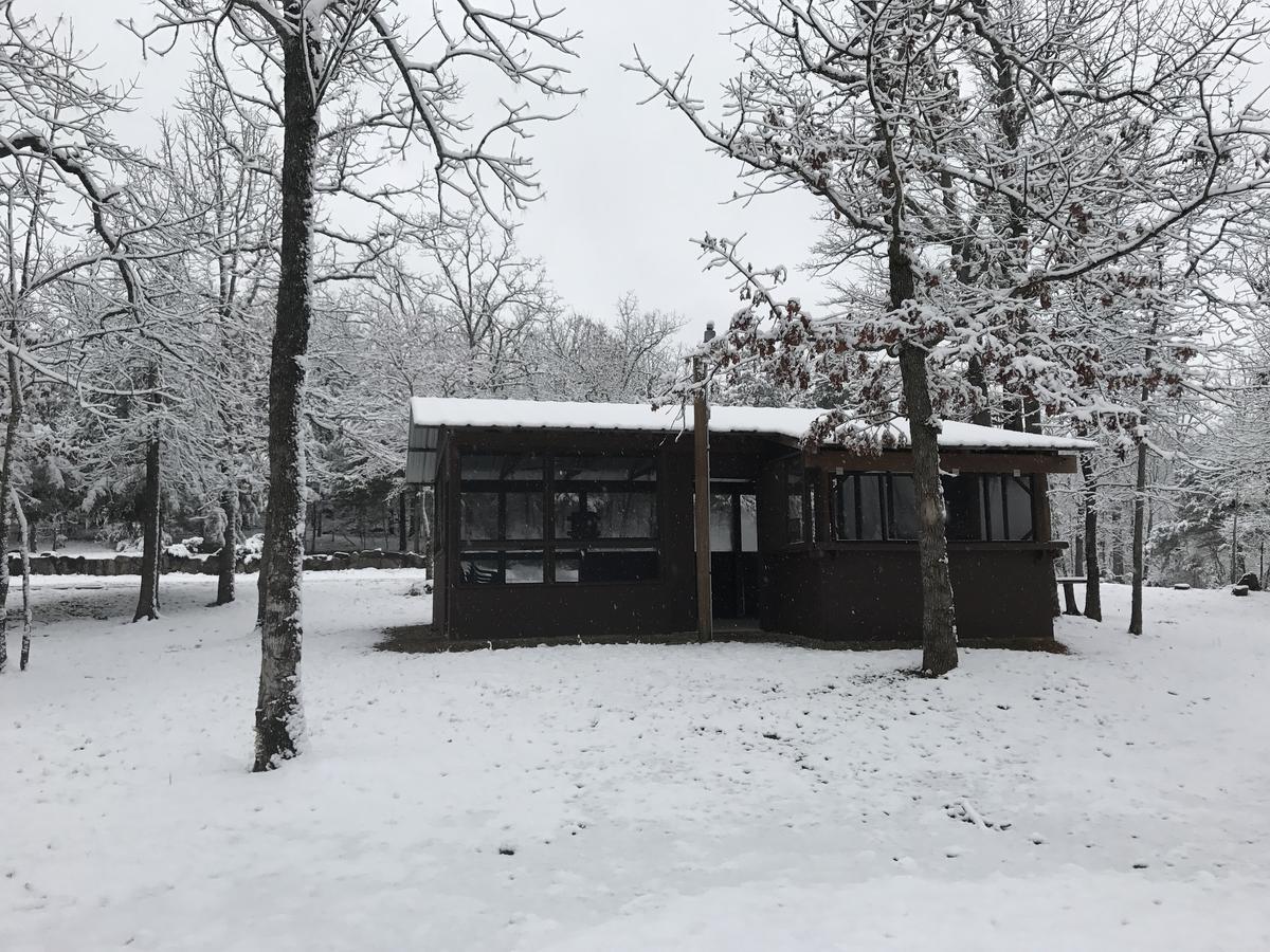 Norfork Lake Ozark Mountain Lodge Gamaliel Eksteriør billede