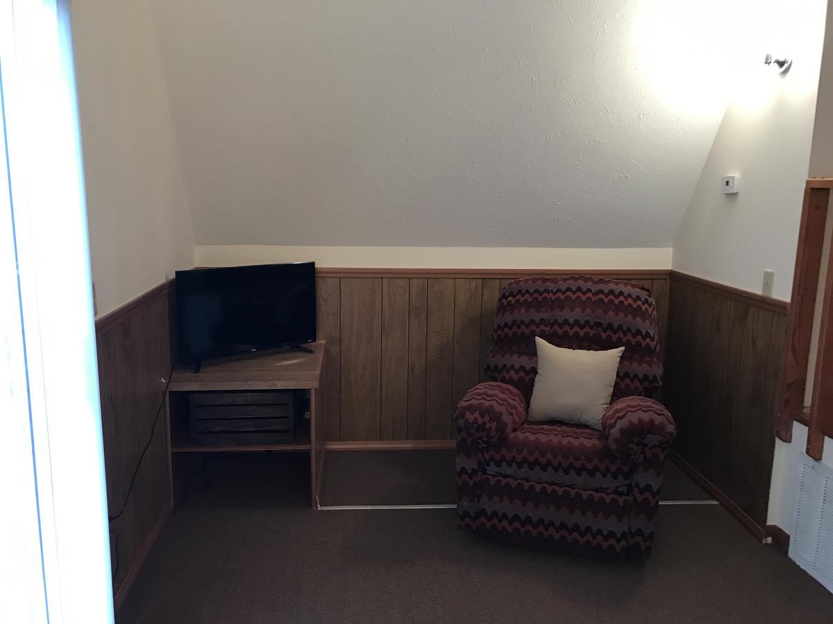 Norfork Lake Ozark Mountain Lodge Gamaliel Eksteriør billede