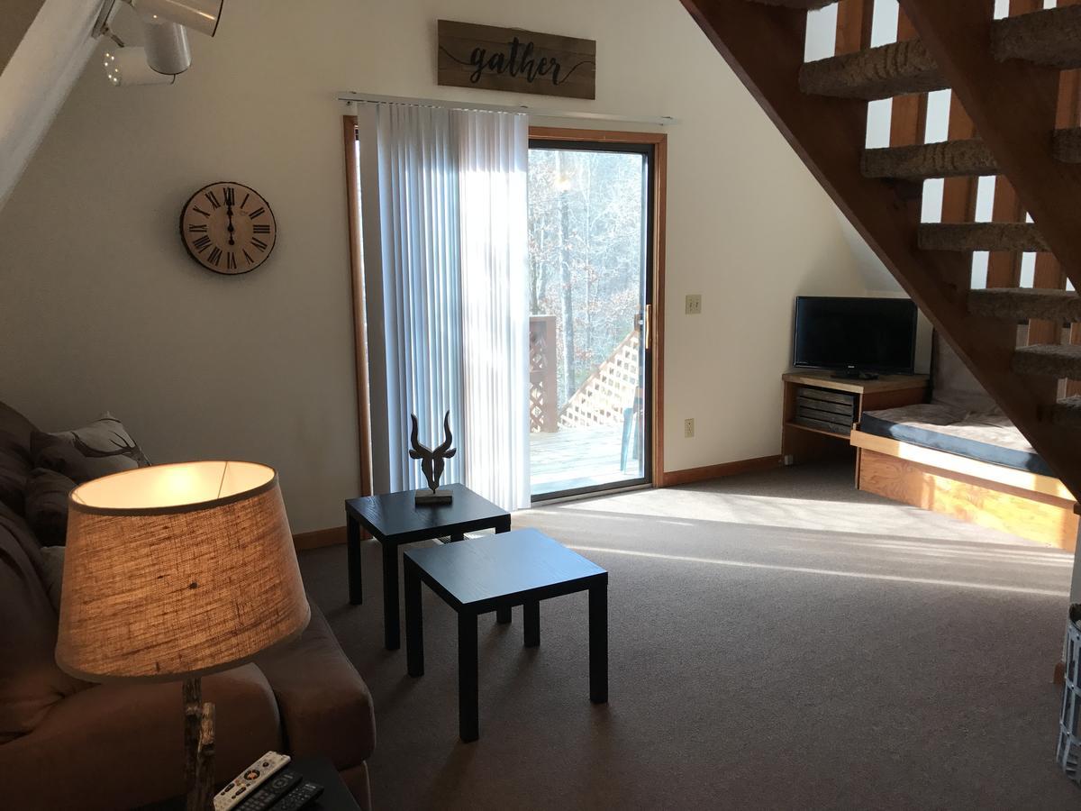 Norfork Lake Ozark Mountain Lodge Gamaliel Eksteriør billede